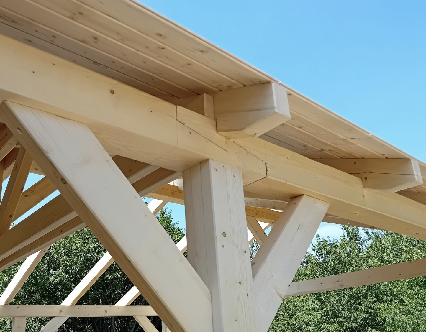 Szarufavég kialakítás